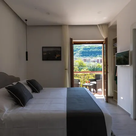 Mifra * Sorrento